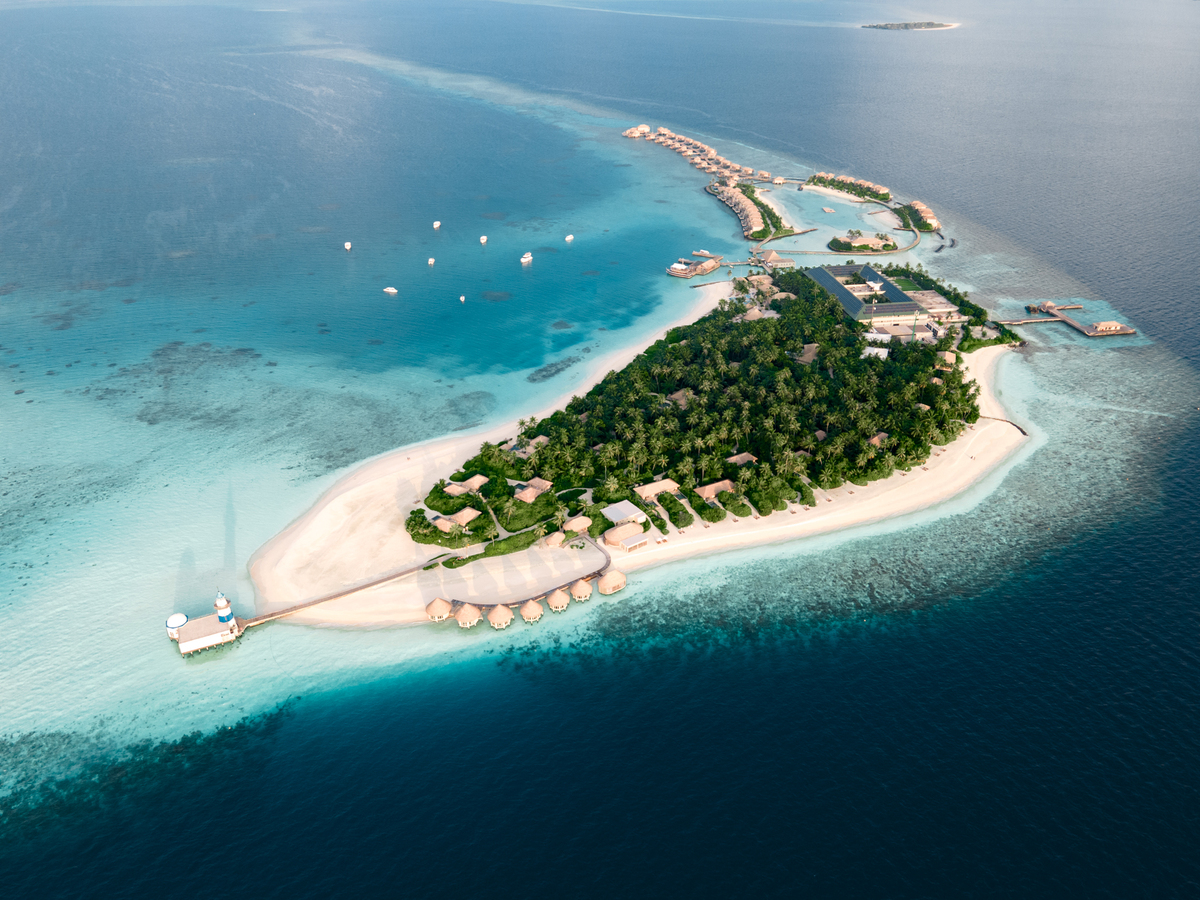InterContinental Maldives _ MarlaTomorug _ Edgesoftheearth _ Andicross (29)