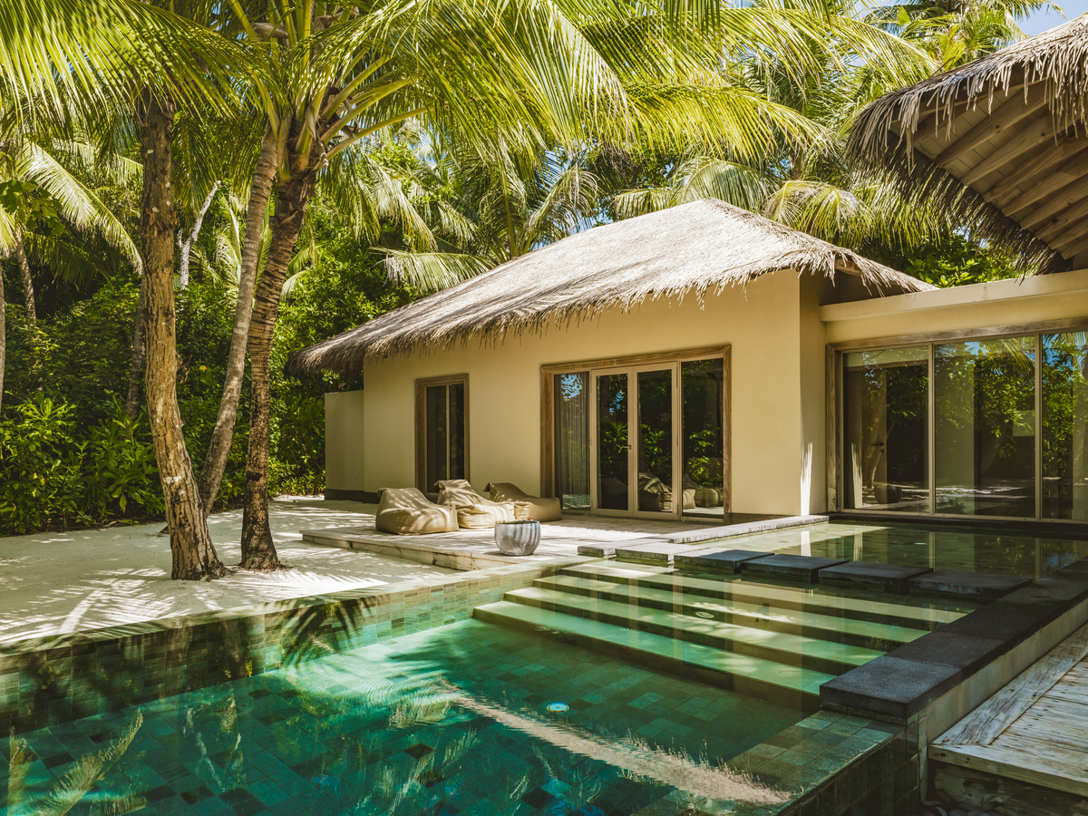 InterContinental Maldives - One Bedroom Sunset Beach Pool Villa - 11