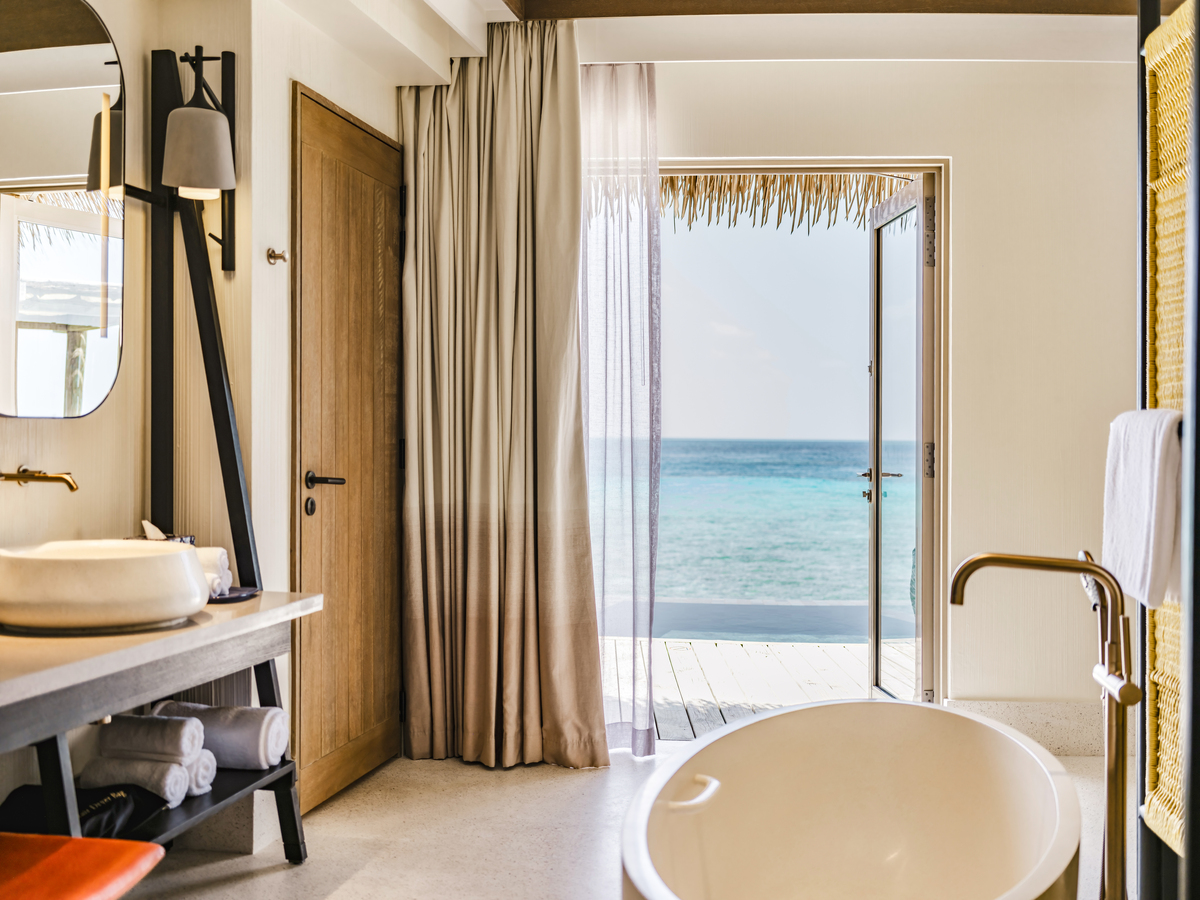 InterContinental Maldives - Overwater Pool Villa (7)