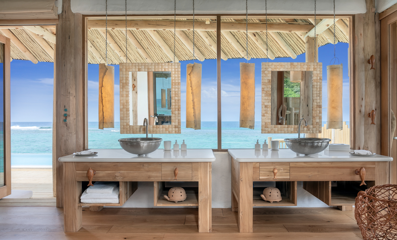 Soneva Fushi - 1 Bedroom Water Reserve with Slide (3)