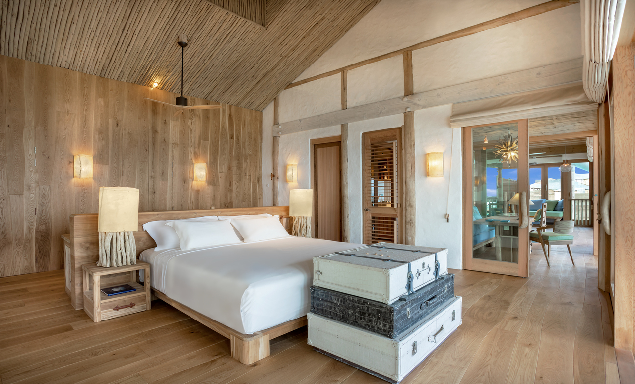 Soneva Fushi - 1 Bedroom Water Reserve with Slide (5)