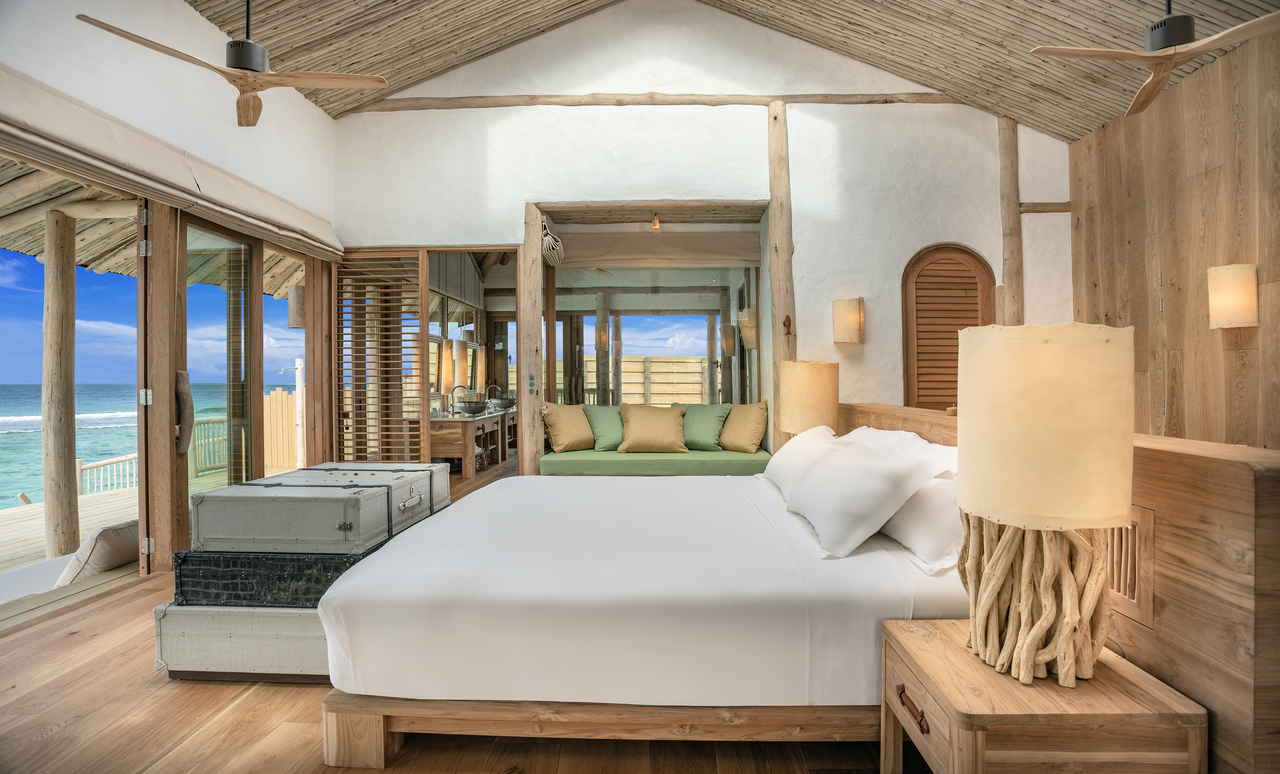Soneva Fushi - 1 Bedroom Water Reserve with Slide (6)