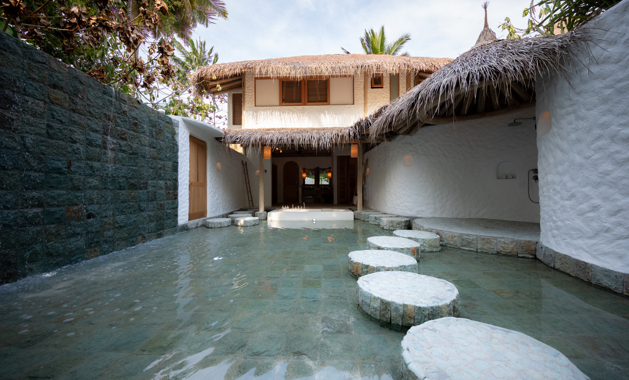 Soneva Fushi - Crusoe Suite with Pool_ Villa 28 (4)